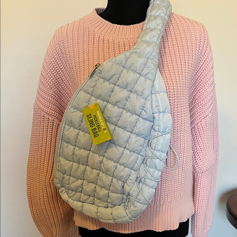 Elegant Quilted Crossbody Bag - Light Blue